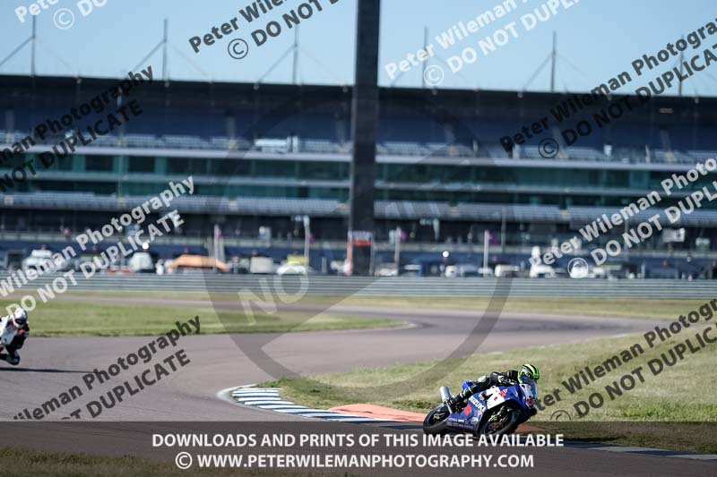 Rockingham no limits trackday;enduro digital images;event digital images;eventdigitalimages;no limits trackdays;peter wileman photography;racing digital images;rockingham raceway northamptonshire;rockingham trackday photographs;trackday digital images;trackday photos